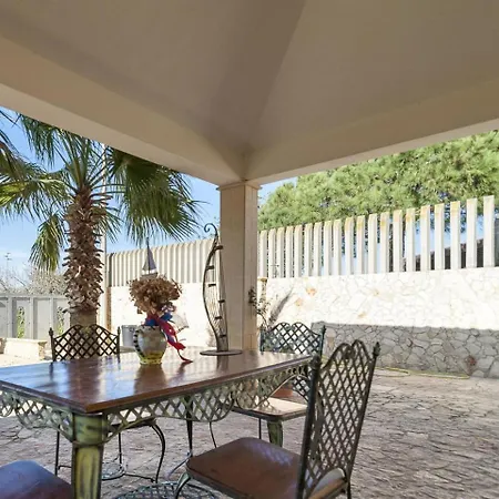 Locazione Turistica Taurus Holiday home *