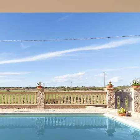 Holiday home Locazione Turistica Taurus